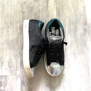 NEW P448 John Low Top Sneaker